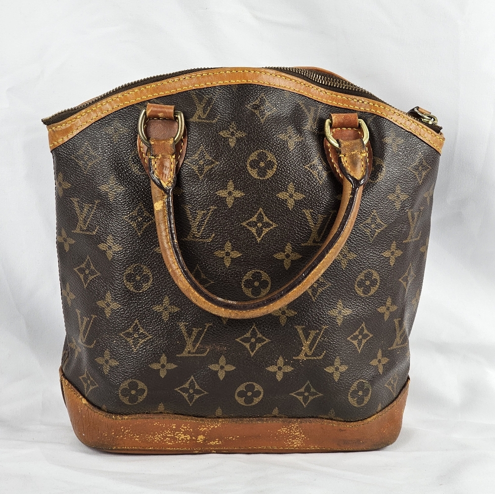 Louis Vuitton Monogram Lockit Vertical - image 1